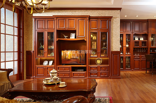 松木家具好不好？松木家具優(yōu)缺點(diǎn)有哪些？